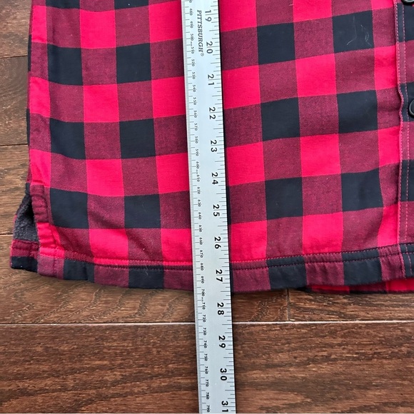 L.L. Bean Buffalo Plaid Fleece Lined Button Down Shirt/Jacket - Picture 8 of 8